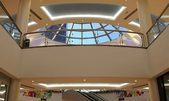 Flexible LED strips in commercial lighting