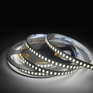 Fleksibelt led-lysbånd