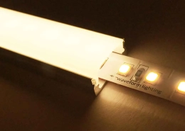 Pourquoi les bandes lumineuses à diodes électroluminescentes sont-elles moins lumineuses ?