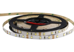 Fitas LED de 5V vs. 12V