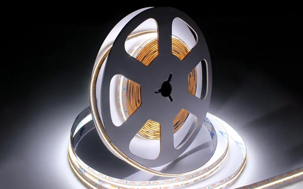 Advantages of Using LED Strip Lights for Linear Lighting2