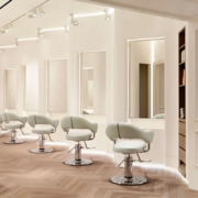 Come scegliere la luce del salone La guida definitiva