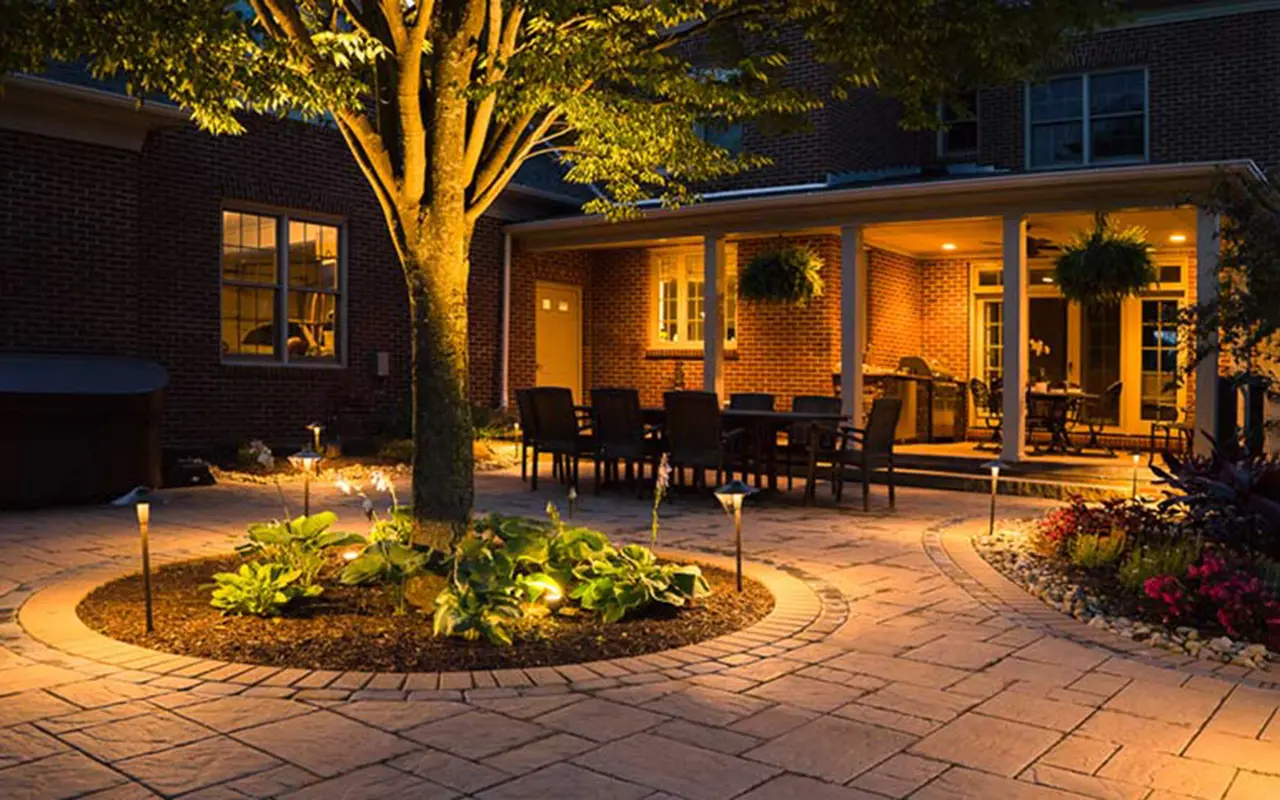 Transformeer je tuin met 35 briljante ideeën voor buitenverlichting