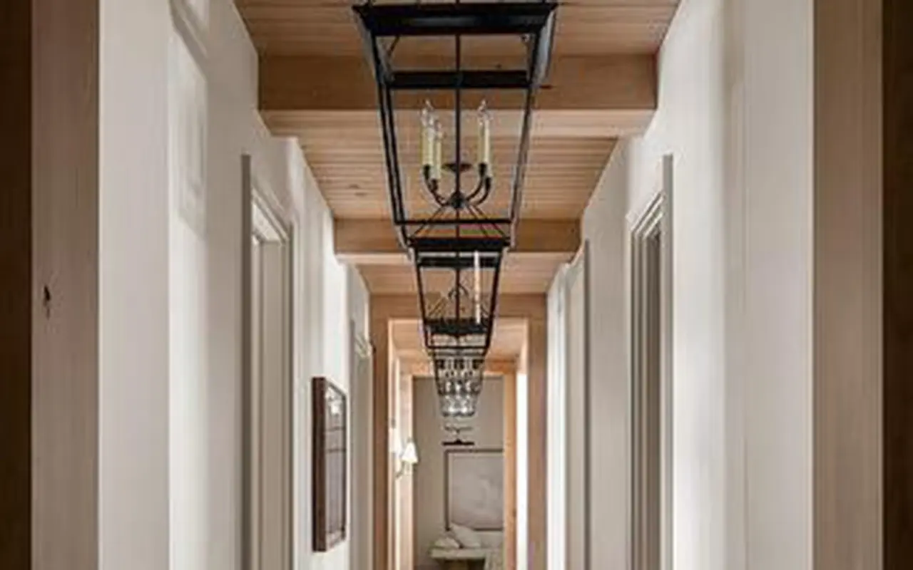 14. Lanterns for a Traditional Look